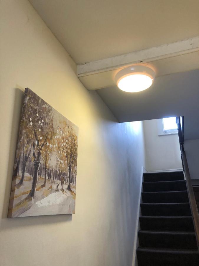 Comfortable Home Away From Home, Town Centre, Free Parking,Multiple Rooms 切尔滕纳姆 外观 照片