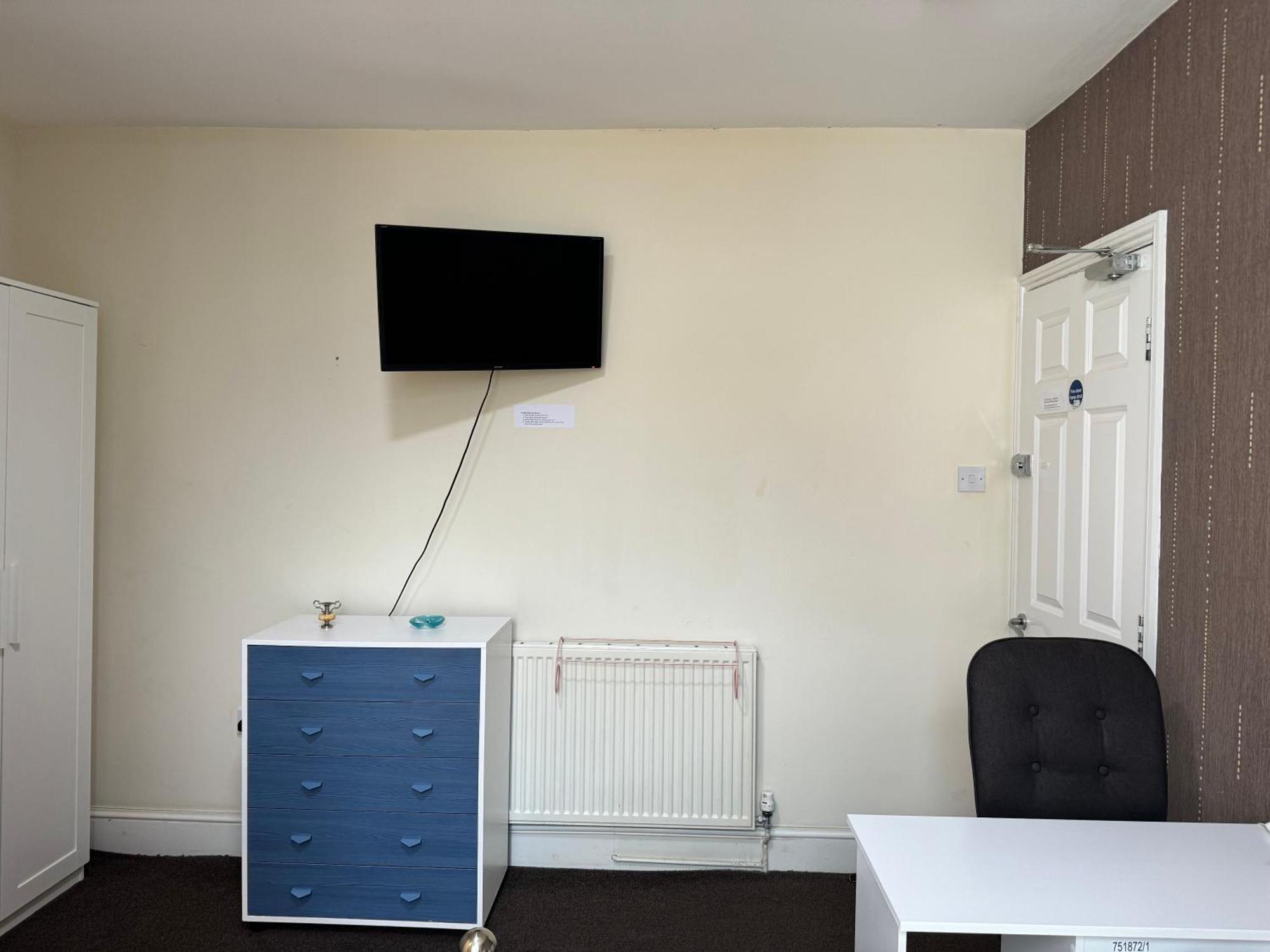 Comfortable Home Away From Home, Town Centre, Free Parking,Multiple Rooms 切尔滕纳姆 外观 照片
